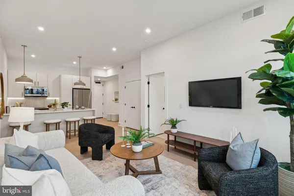$1,856 | 20-30 West Allens Lane, Unit 321, Philadelphia, PA 19119