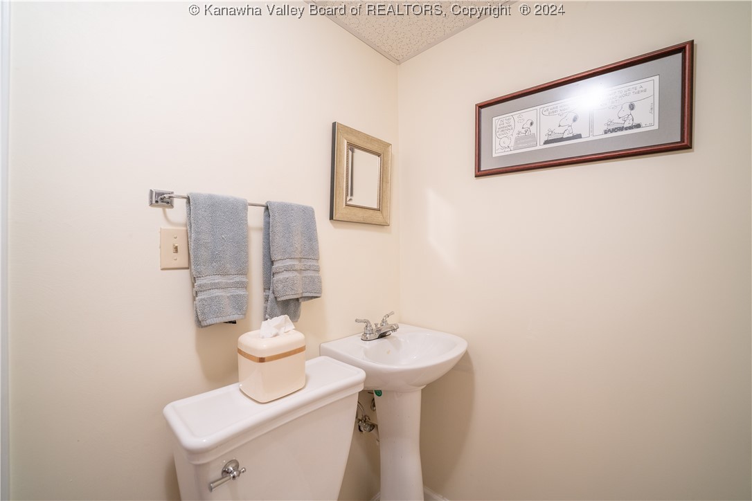 837 Chester Road Charleston, WV 25302 - Photo 25 of 29 Gallery Image 25