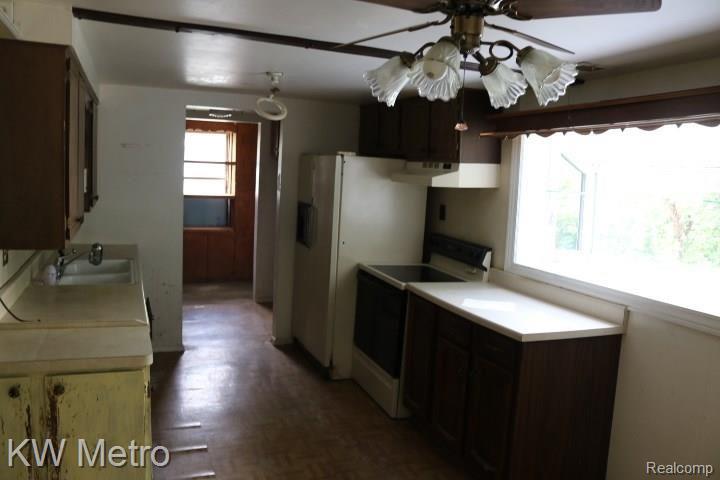 1516 Sibley Avenue Rochester Hills, MI 48307 - Photo 16 of 33