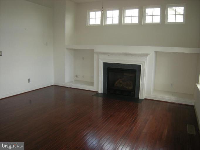 8770 Boulder Ridge Road Laurel, MD 20723 - Photo 7 of 10 ready for your personal touches!