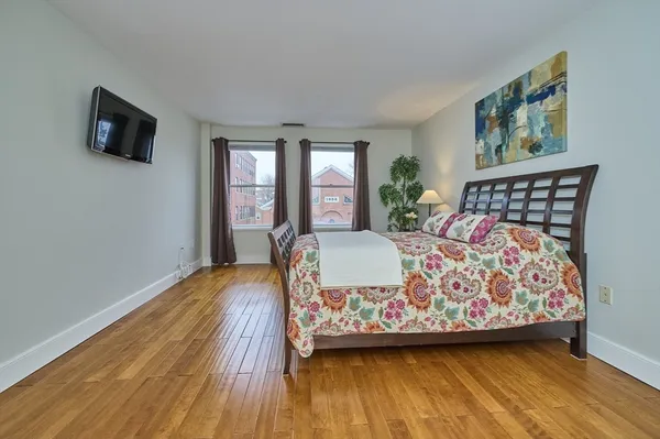 $435,000 | 289 Essex Street, Unit 308, Salem, MA 01970