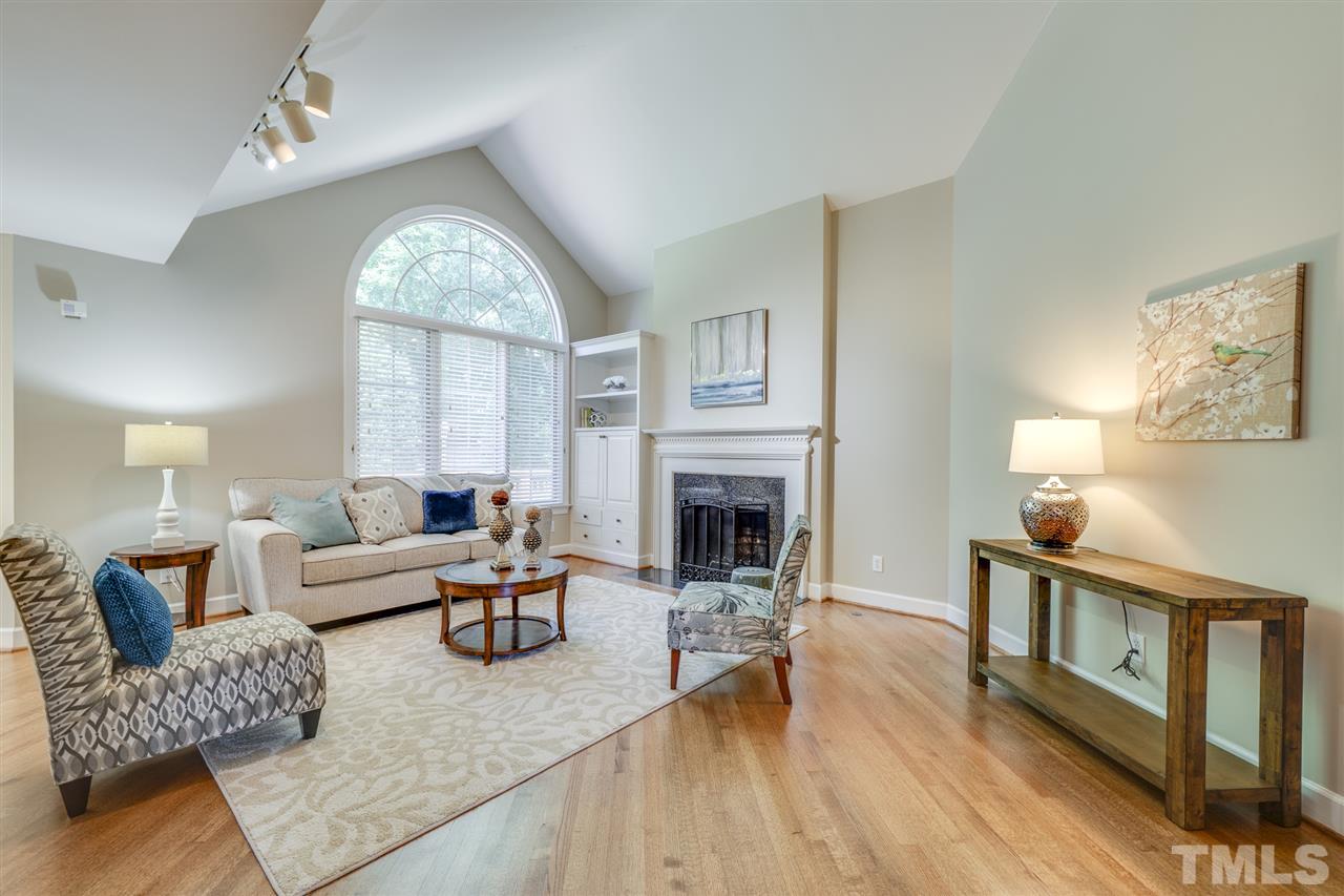 103 Cedar Ridge Way Durham, NC 27705 - Photo 6 of 30 Gallery Image 6