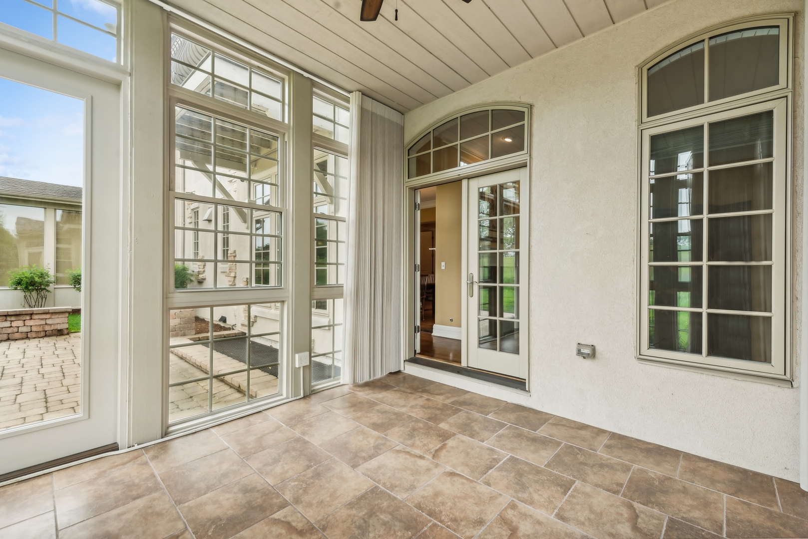9 Willowcrest Drive, Unit 9 Oak Brook, IL 60523 - Photo 17 of 37 a view of front door of house