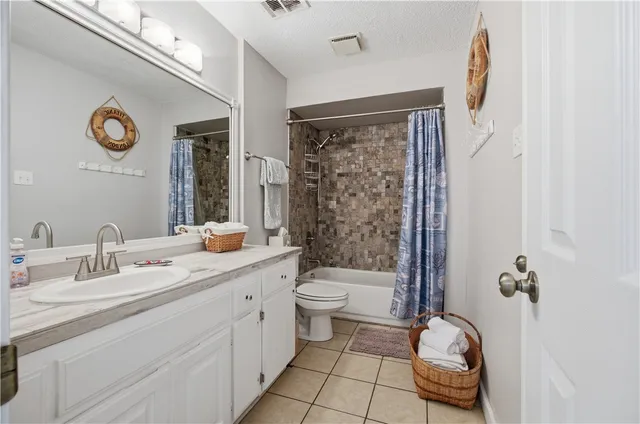 $957,000 | 701 La Juana Court, Port Aransas, TX 78373