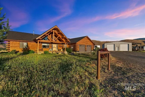 $1,799,000 | 1684 Stirrup Way, Council, ID 83612