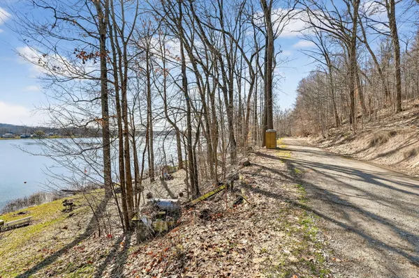 $550,000 | 65721 North Drive, Cassopolis, MI 49031