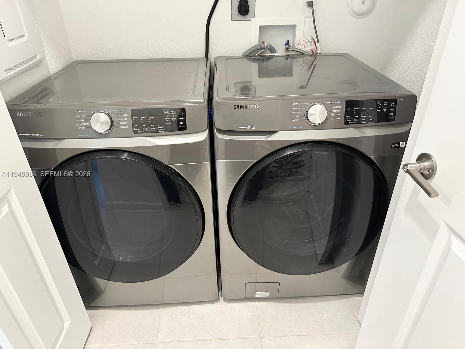 13403 Southwest 287th Terrace Homestead, FL 33033 - Photo 11 of 40