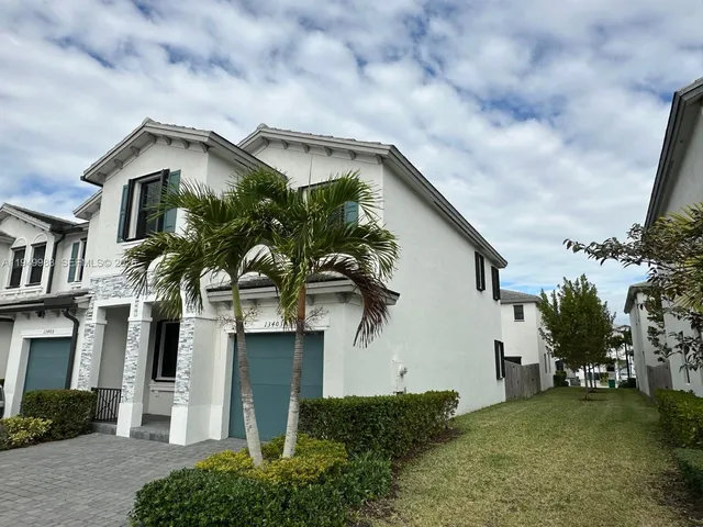 $3,000 | 13403 Southwest 287th Terrace, Homestead, FL 33033