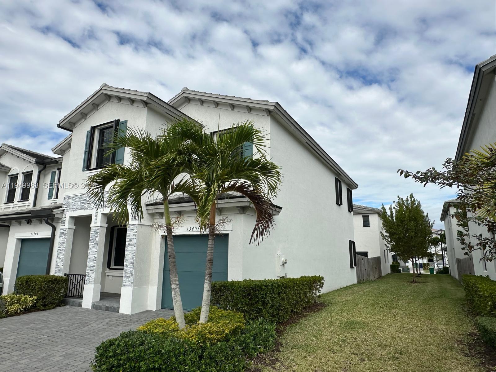 13403 Southwest 287th Terrace Homestead, FL 33033 - Photo 37 of 40