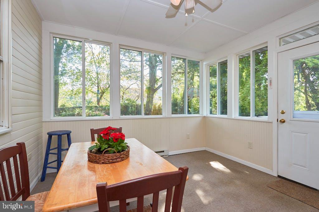 3803 Ridge Road Annandale, VA 22003 - Photo 25 of 33 Sunroom with access to deck