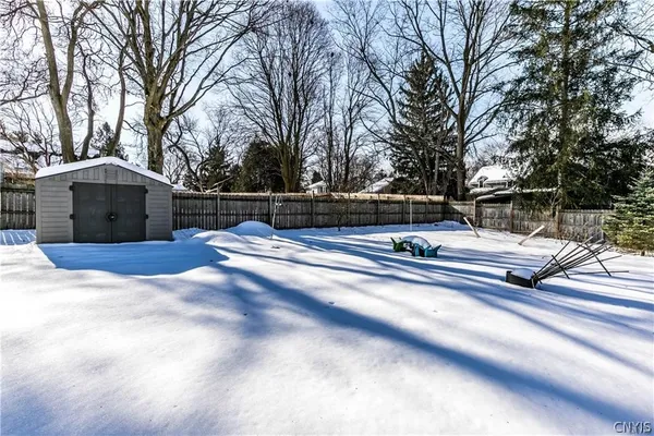 $2,200 | 105 Salem Road, DeWitt, NY 13214