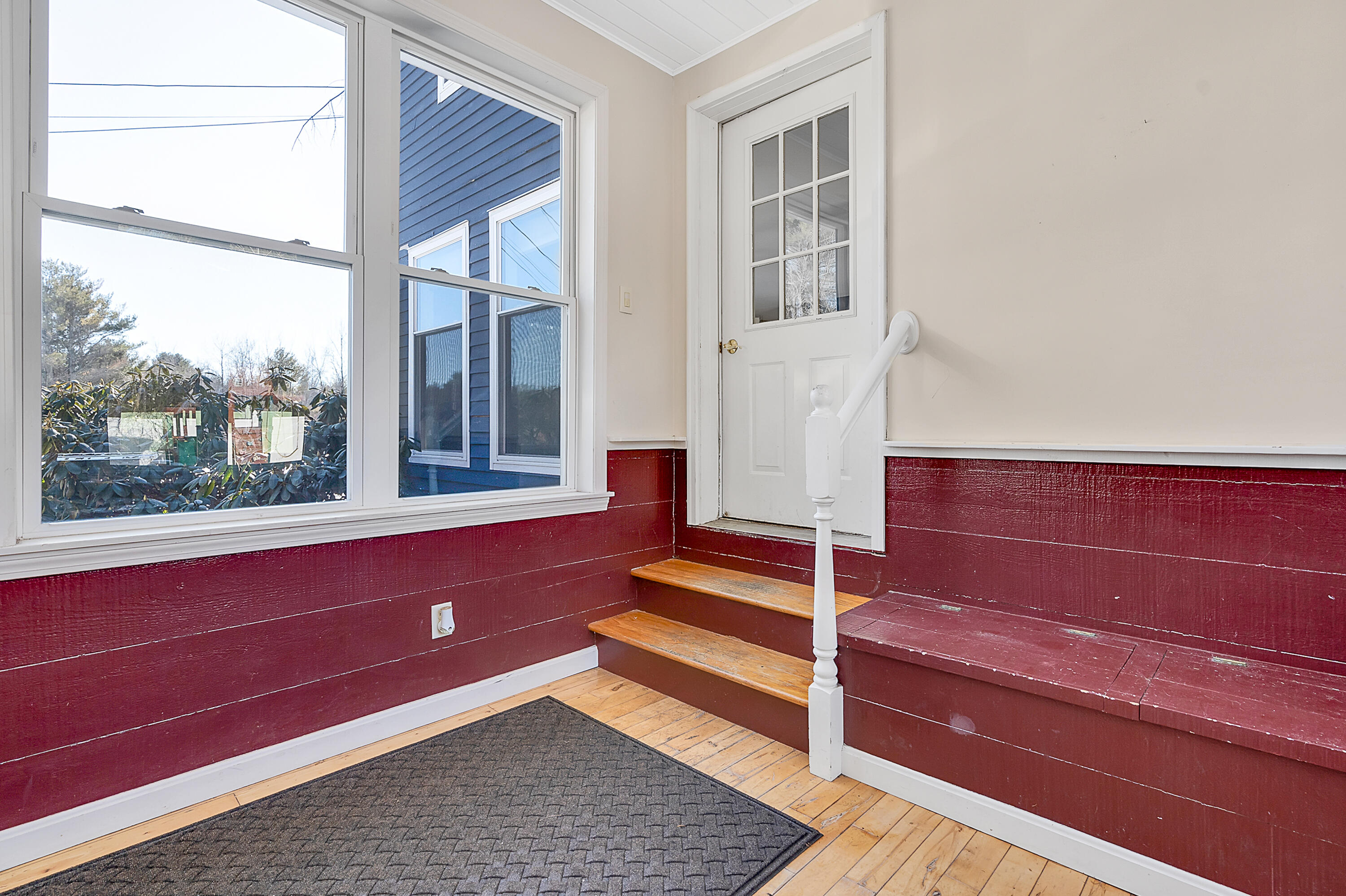 123 Holmes Road Scarborough, ME 04074 - Photo 22 of 57 123Holmes-24