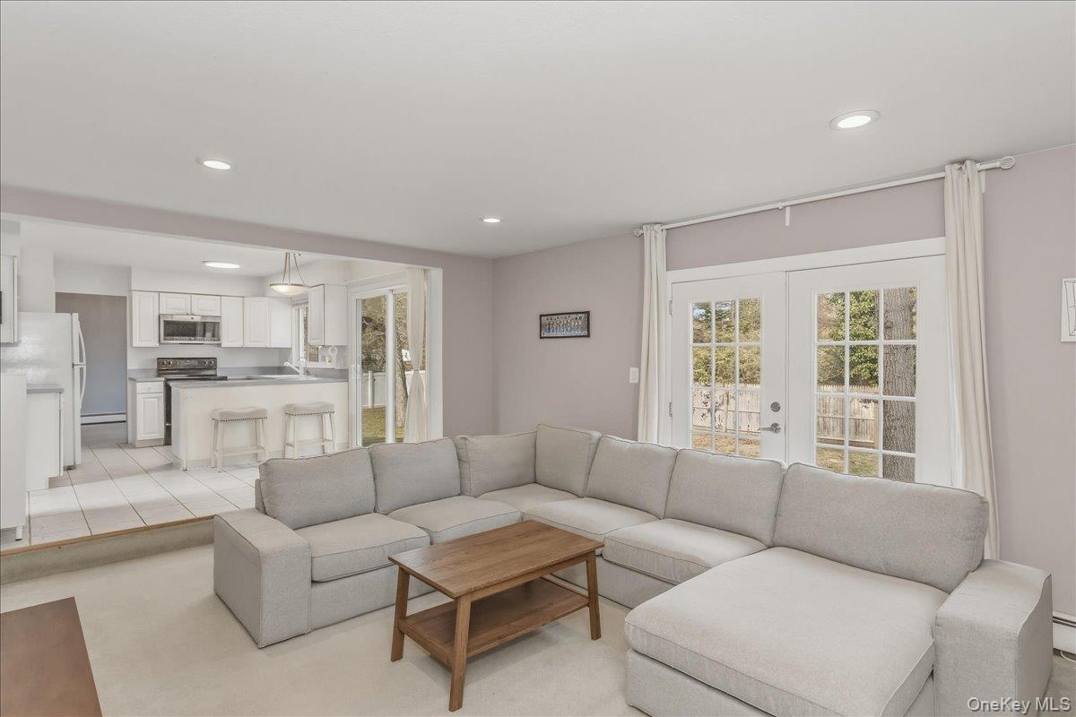 11 Jeanne Road Lake Grove, NY 11755 - Photo 12 of 25