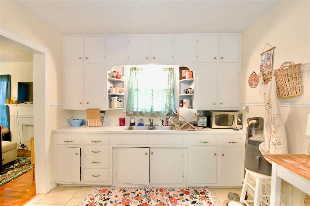 2224 Live Oak Avenue Waco, TX 76708 - Photo 6 of 19