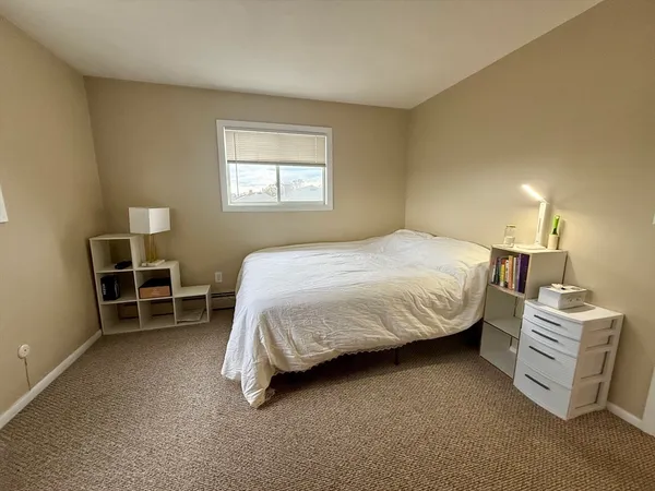 $2,200 | 69 Newton Street, Unit 11, Waltham, MA 02453