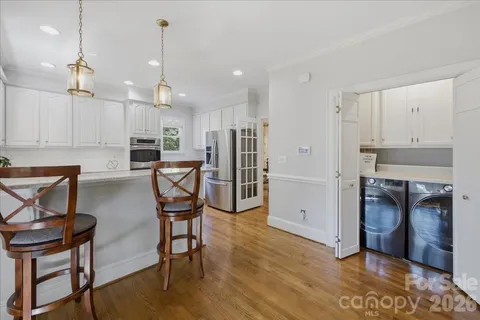 $929,000 | 3726 Surry Ridge Court, Charlotte, NC 28210