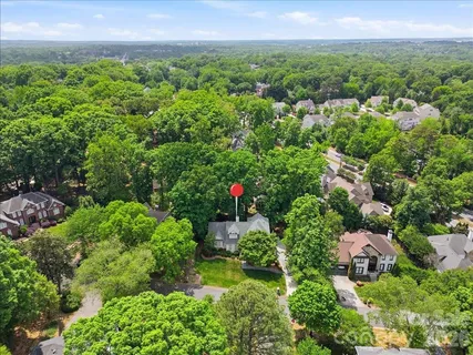 $929,000 | 3726 Surry Ridge Court, Charlotte, NC 28210
