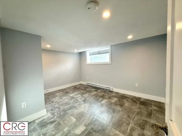 $2,000 | 45 North Emerson Street, Unit 1B, Wakefield, MA 01880