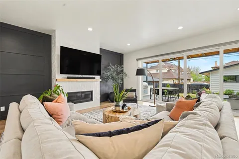 $2,390,000 | 1275 South Steele Street, Denver, CO 80210