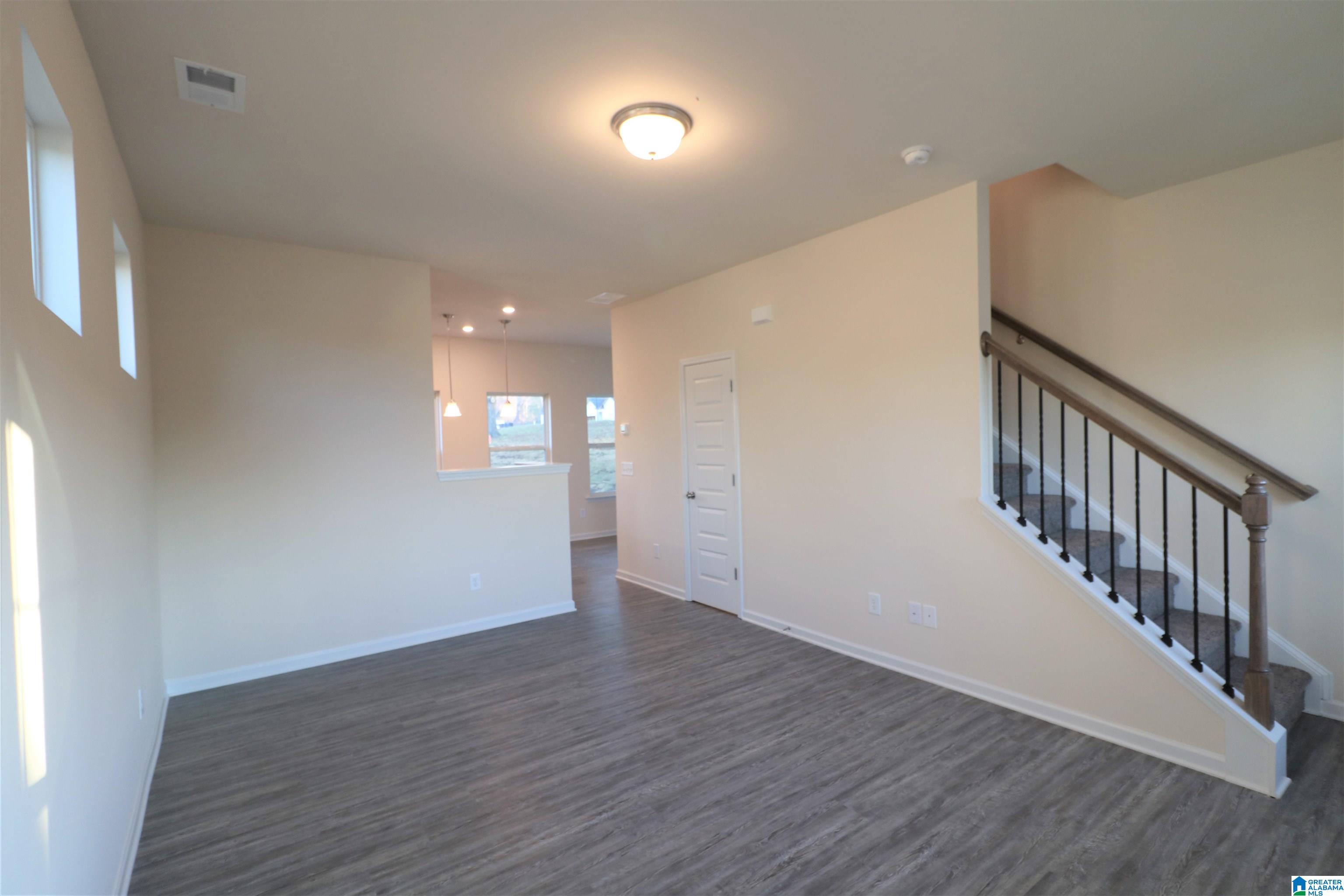 5283 Cedar Ridge Road Bessemer, AL 35022 - Photo 3 of 10