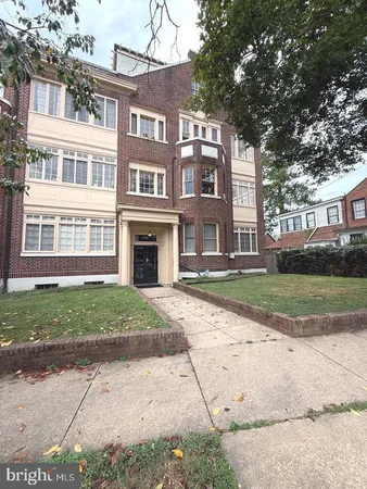 $1,750 | 700 Prince Edward Street, Unit 5, Fredericksburg, VA 22401