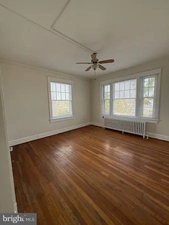 $1,750 | 702 Prince Edward Street, Unit 5, Fredericksburg, VA 22401