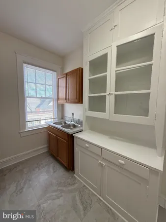$1,750 | 702 Prince Edward Street, Unit 5, Fredericksburg, VA 22401