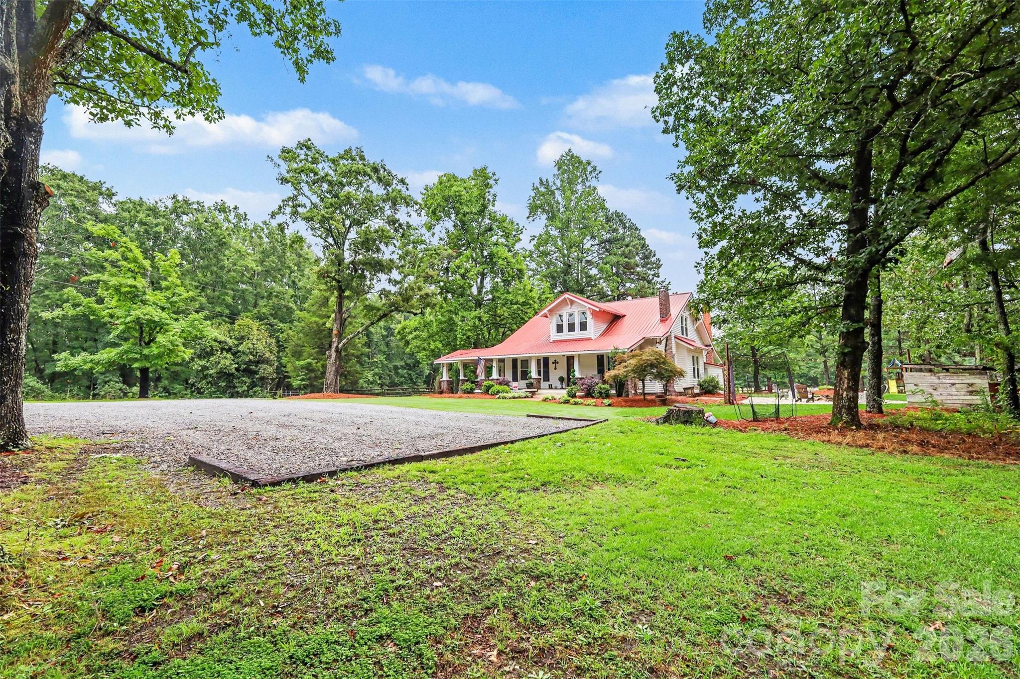 134 Mauney Farm Road Cherryville, NC 28021 - Photo 7 of 43 Gallery Image 7