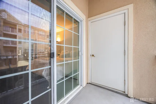 $345,000 | 540 Cranbury Road, Unit 219, East Brunswick, NJ 08816