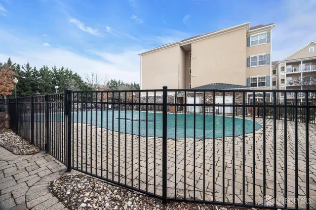 $345,000 | 540 Cranbury Road, Unit 219, East Brunswick, NJ 08816