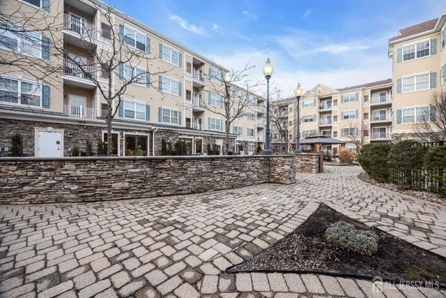 $345,000 | 540 Cranbury Road, Unit 219, East Brunswick, NJ 08816