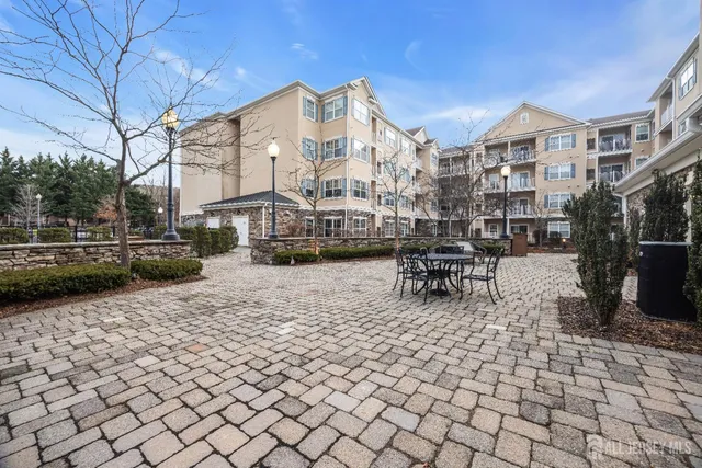 $345,000 | 540 Cranbury Road, Unit 219, East Brunswick, NJ 08816