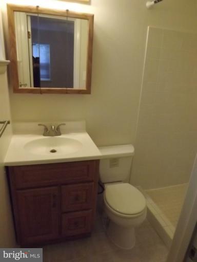 6 David Court Silver Spring, MD 20904 - Photo 17 of 19 Bedroom (Master)