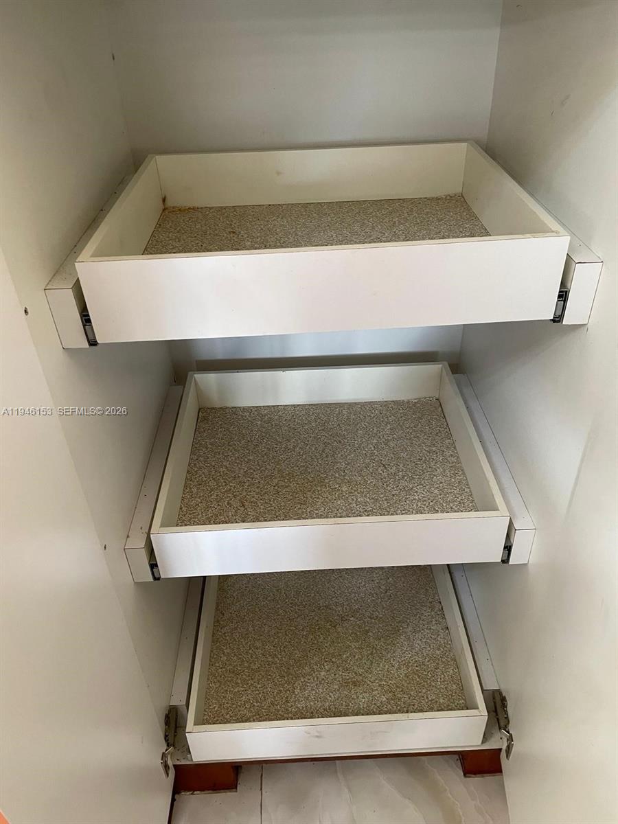 14562 Southwest 172nd Lane Miami, FL 33177 - Photo 24 of 44