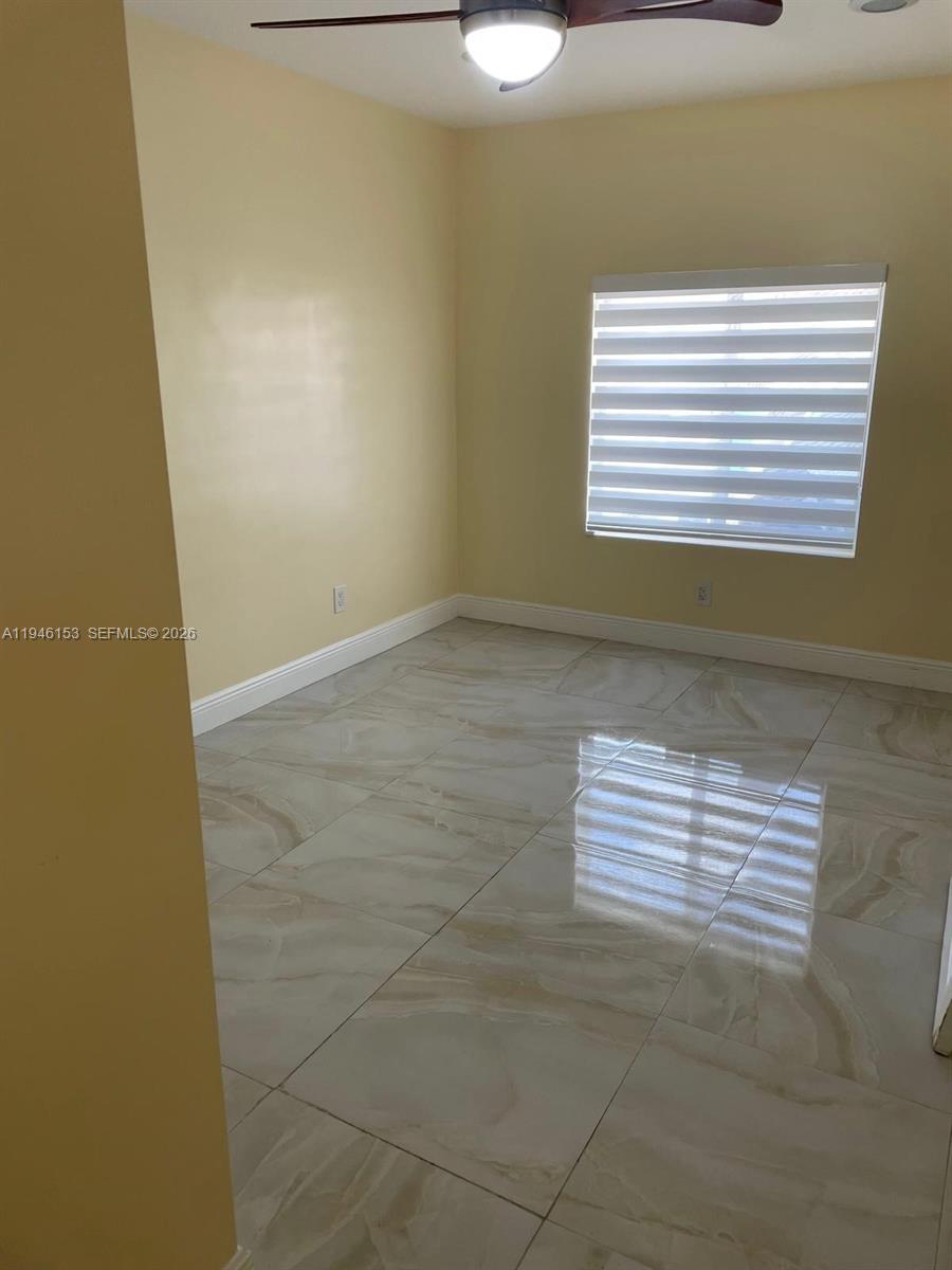 14562 Southwest 172nd Lane Miami, FL 33177 - Photo 34 of 44