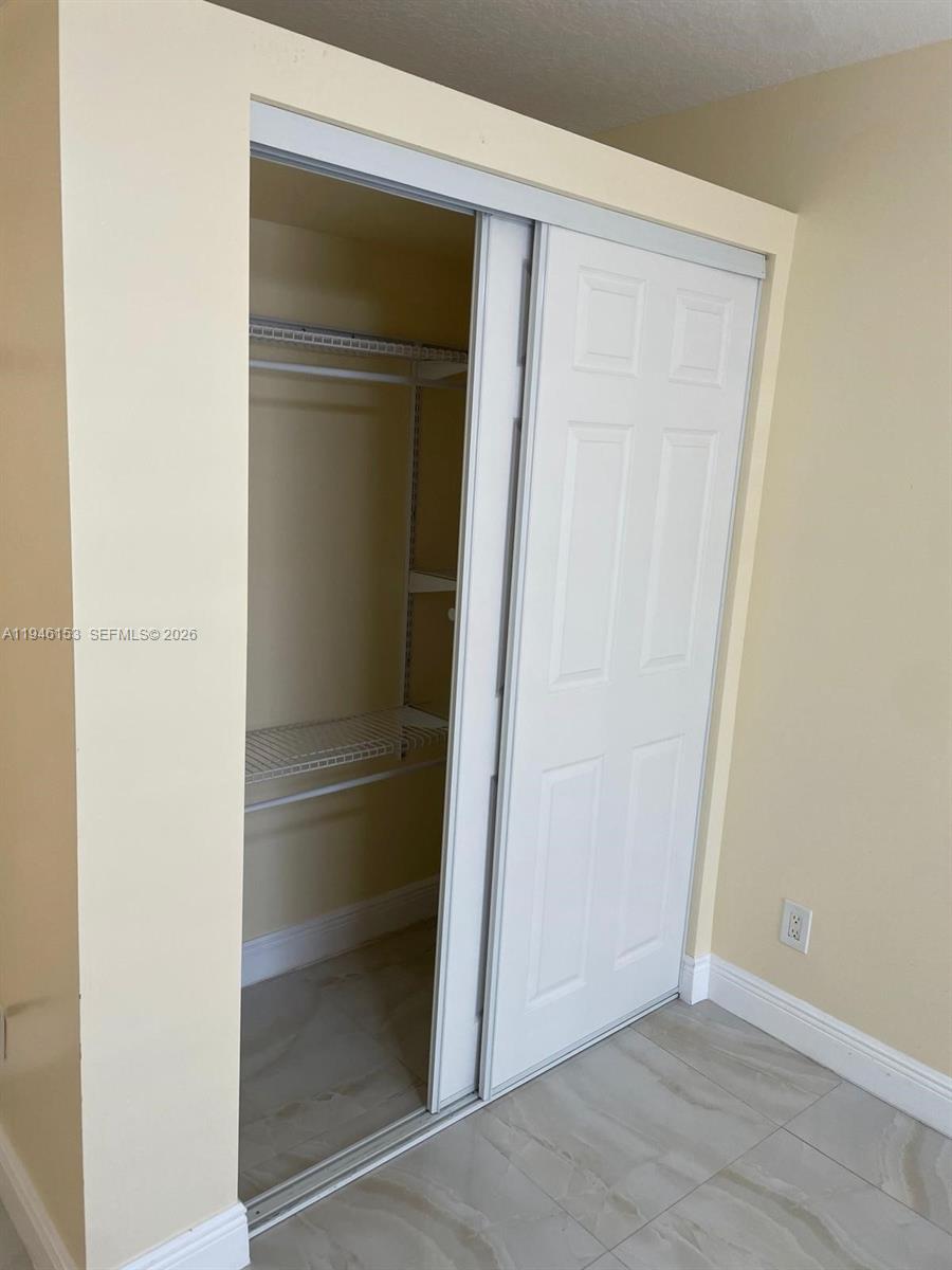 14562 Southwest 172nd Lane Miami, FL 33177 - Photo 35 of 44