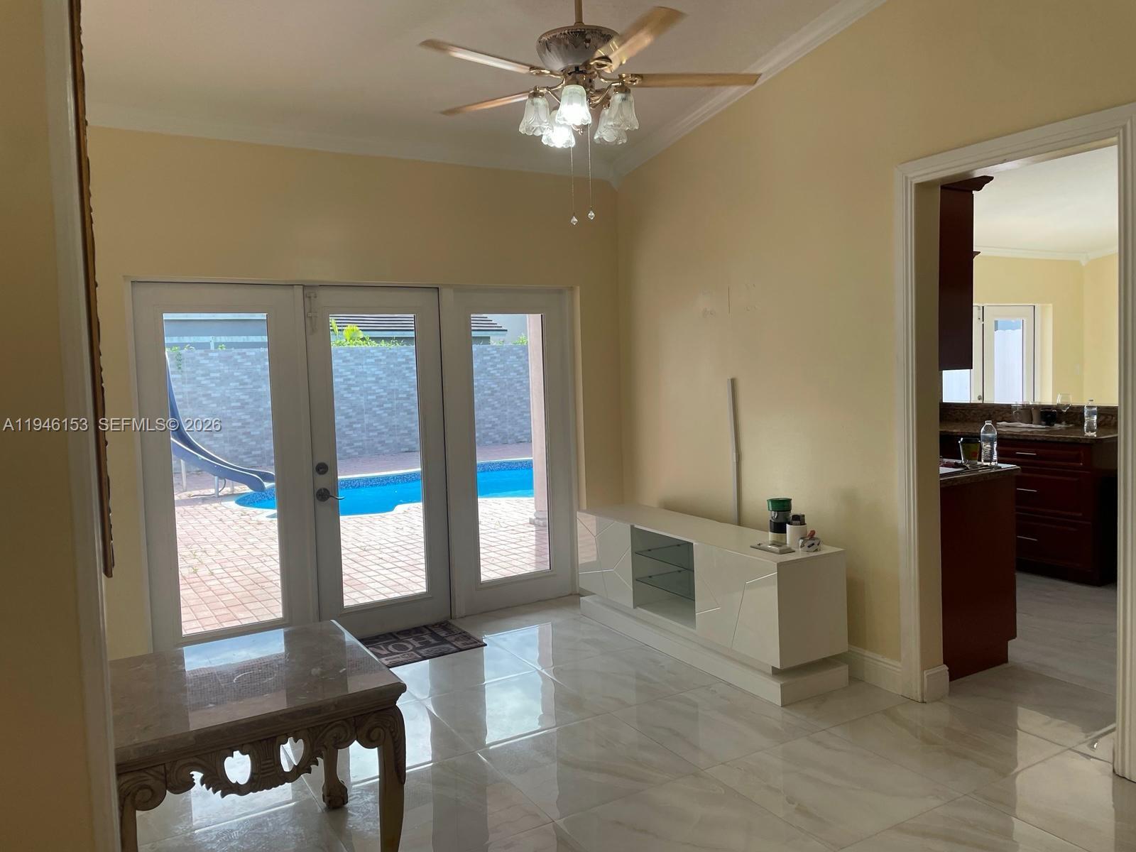 14562 Southwest 172nd Lane Miami, FL 33177 - Photo 4 of 44