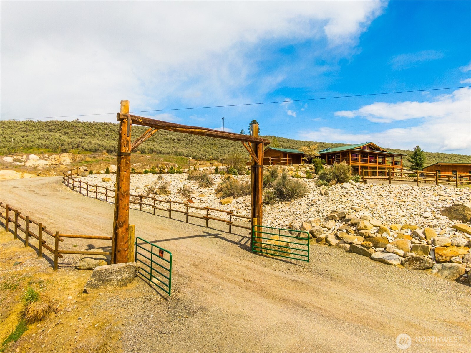 22525 State Rte 20 Okanogan, WA 98840 - Photo 2 of 34