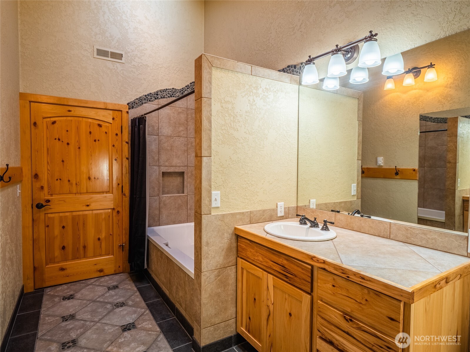 22525 State Rte 20 Okanogan, WA 98840 - Photo 22 of 34