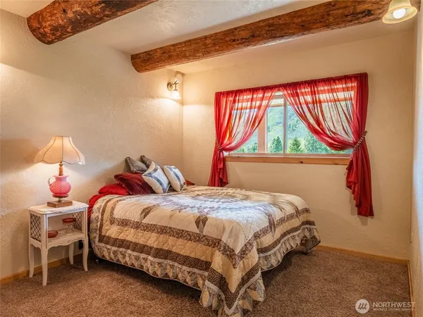 $997,000 | 22525 State Rte 20, Okanogan, WA 98840