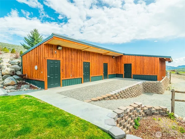 $997,000 | 22525 State Rte 20, Okanogan, WA 98840
