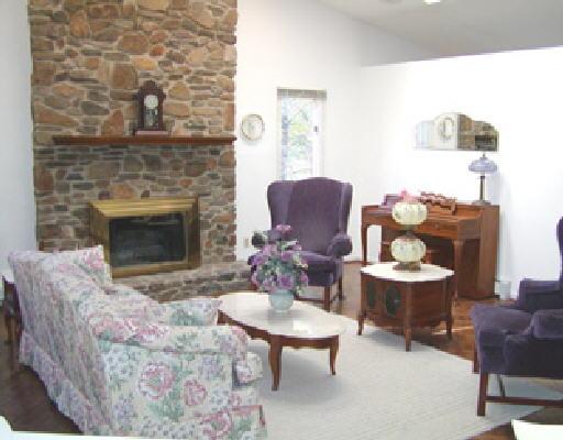 1832 Deyerle Road Southwest Roanoke, VA 24018 - Photo 5 of 5 Listing Photo