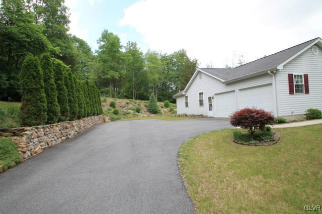59 Benns Hill Road Bangor, PA 18013 - Photo 4 of 49 Gallery Image 4