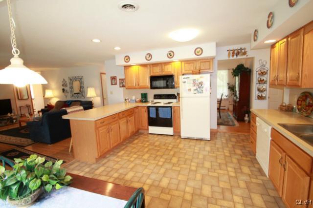 59 Benns Hill Road Bangor, PA 18013 - Photo 10 of 49 Gallery Image 10