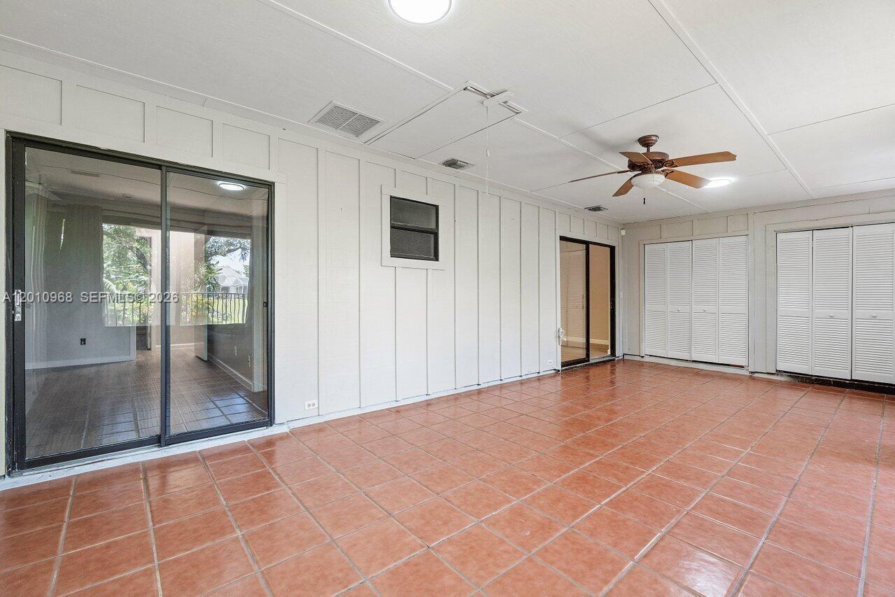 1367 Riverside Circle, Unit 1367 Wellington, FL 33414 - Photo 17 of 36