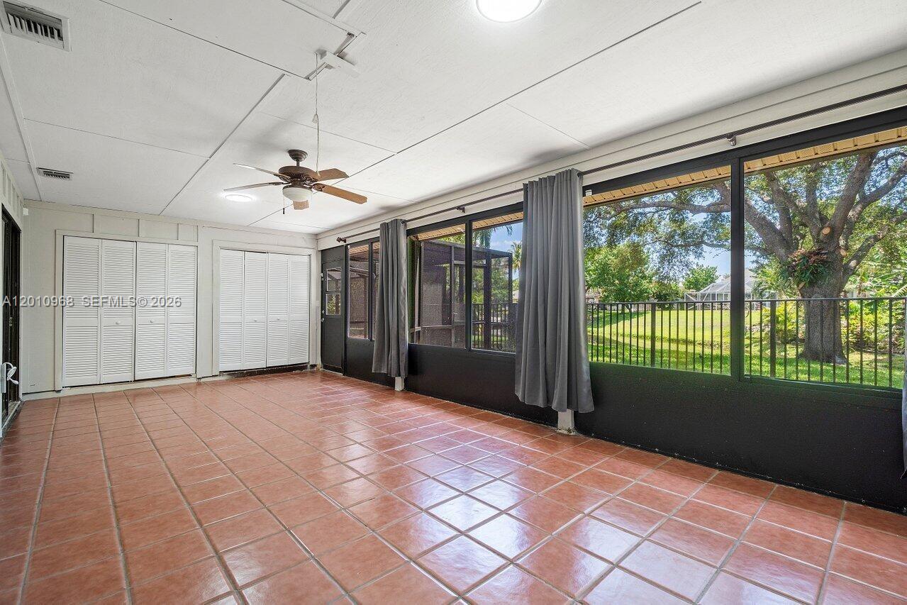 1367 Riverside Circle, Unit 1367 Wellington, FL 33414 - Photo 18 of 36