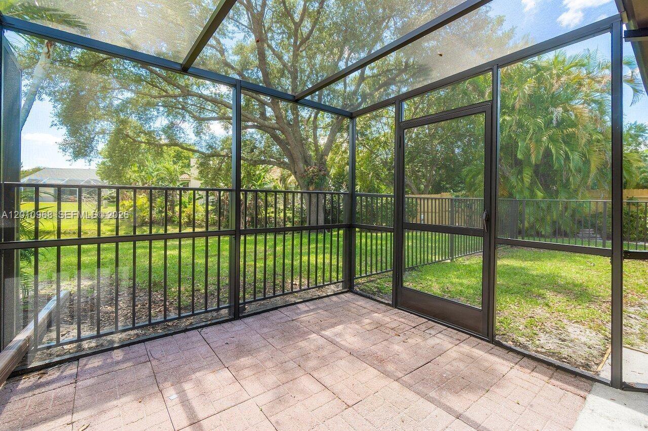 1367 Riverside Circle, Unit 1367 Wellington, FL 33414 - Photo 20 of 36