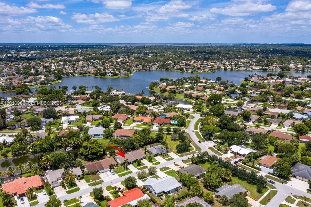 1367 Riverside Circle, Unit 1367 Wellington, FL 33414 - Photo 23 of 36