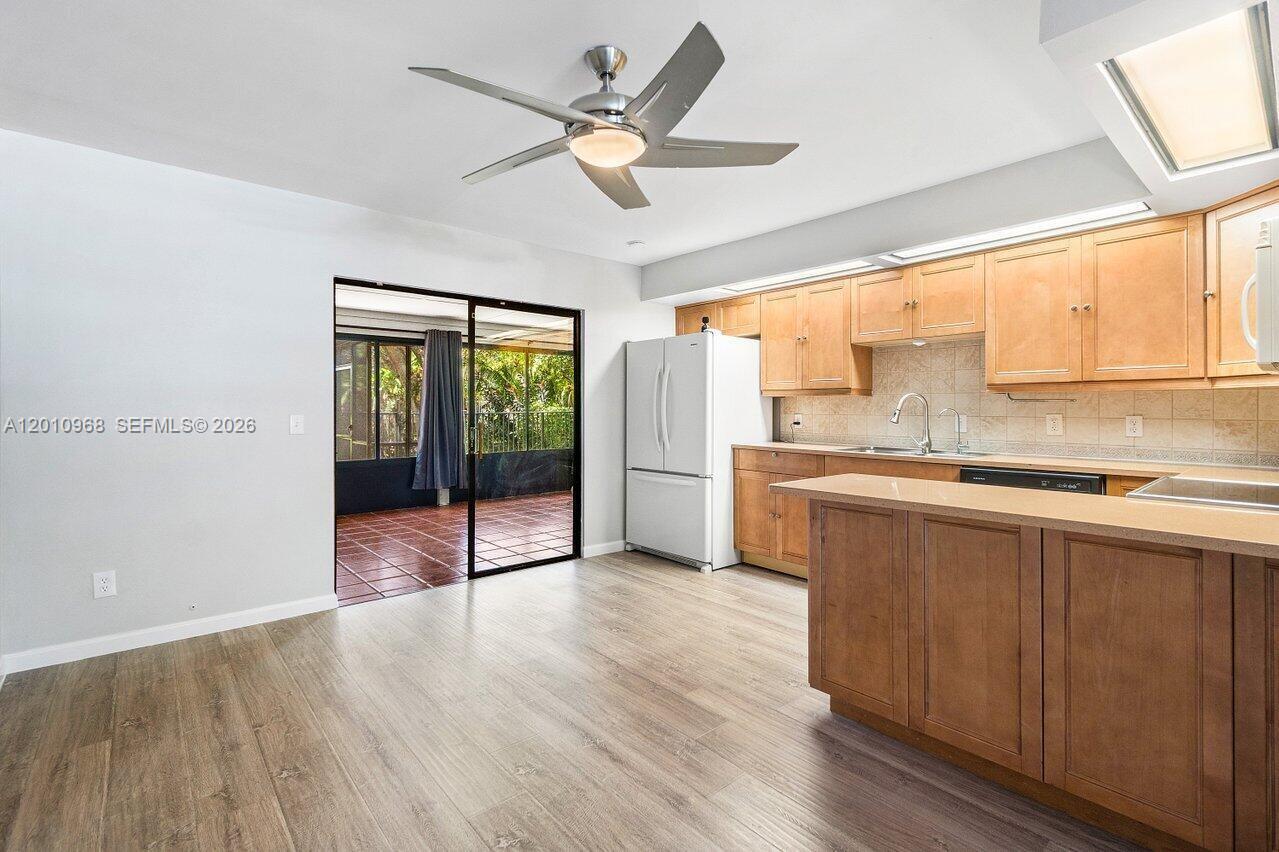 1367 Riverside Circle, Unit 1367 Wellington, FL 33414 - Photo 8 of 36