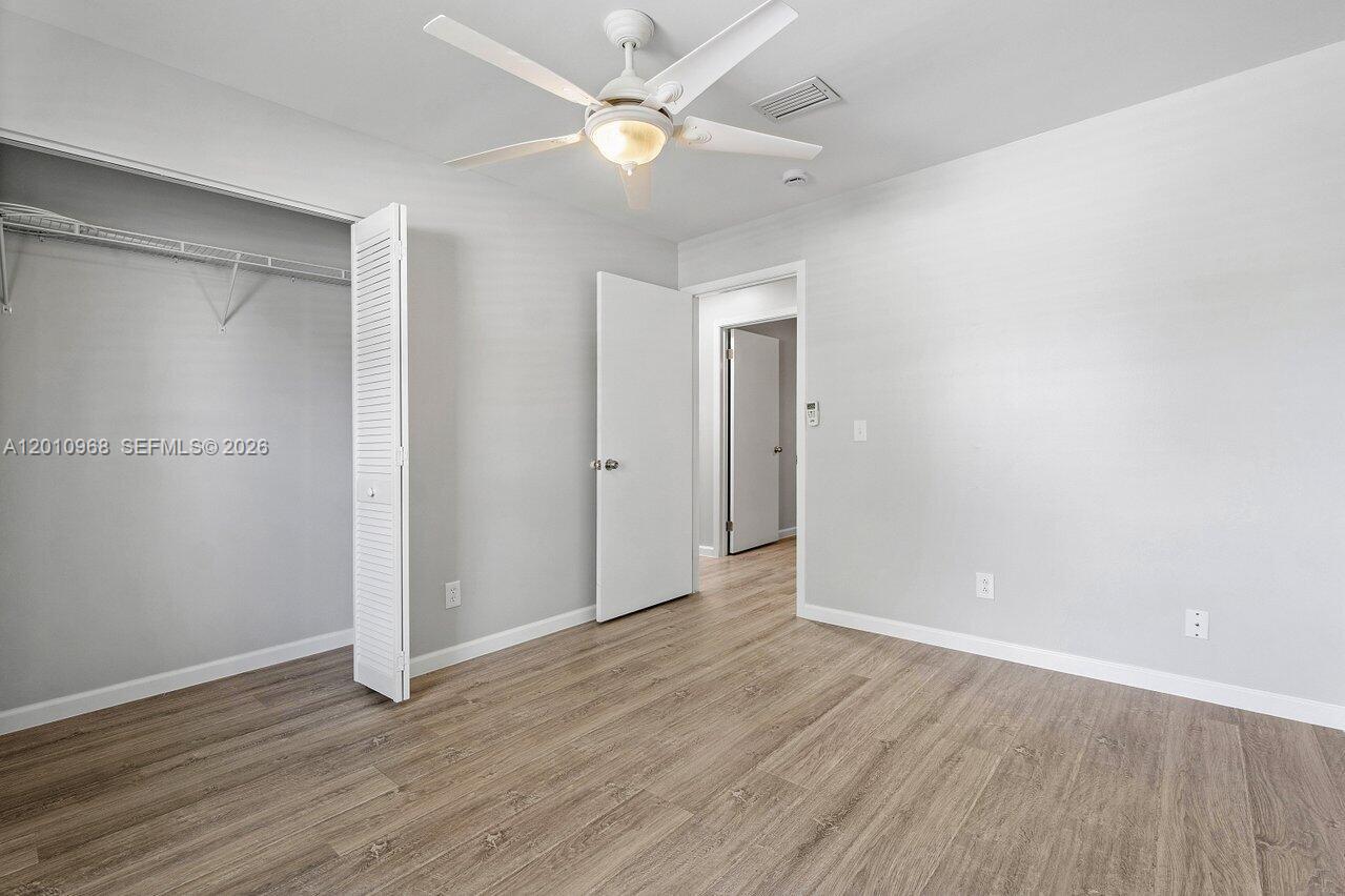 1367 Riverside Circle, Unit 1367 Wellington, FL 33414 - Photo 10 of 36